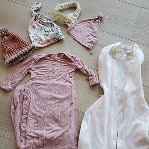 Woombie Grow With Me - Pink Newborn Swaddle